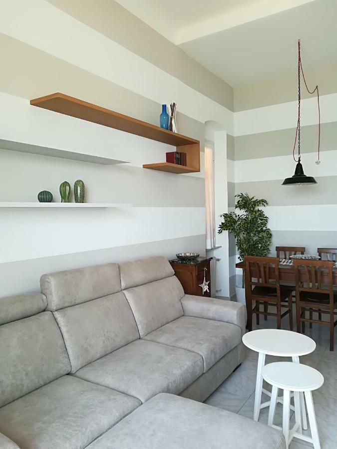 Apartamento Il Faro Dei Poeti Lerici Exterior foto