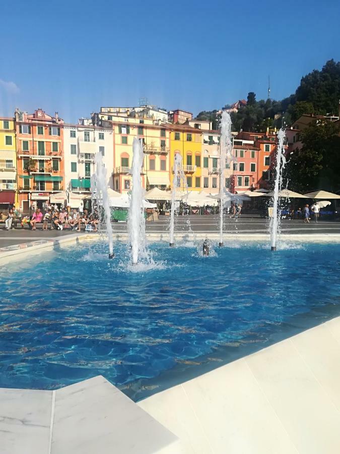 Apartamento Il Faro Dei Poeti Lerici Exterior foto