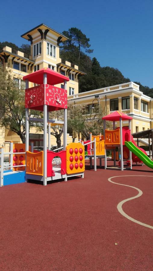 Apartamento Il Faro Dei Poeti Lerici Exterior foto
